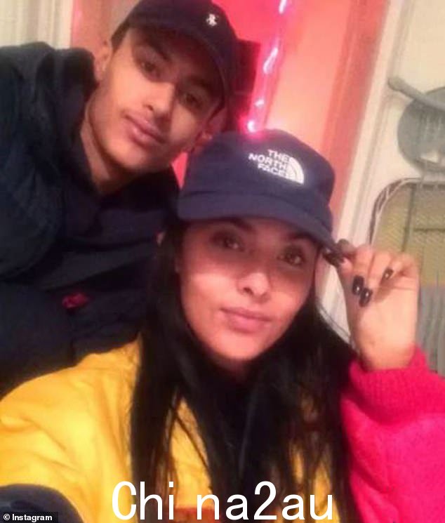 兄弟姐妹:Maya Jama 的弟弟 Omar 在时尚界成名,Jama 家族似乎很有才华。