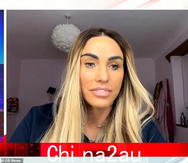 Candid: Katie Price 承认她试图结束自己的生命,因为她坦率地讨论了她的心理健康问题,说:'我跌到了谷底'