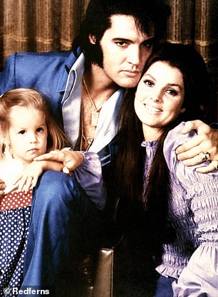 到 1980 年代末,Graceland 每年带来 1500 万英镑的收入,到 1993 年 Lisa Marie 终于继承了她父亲的财产
