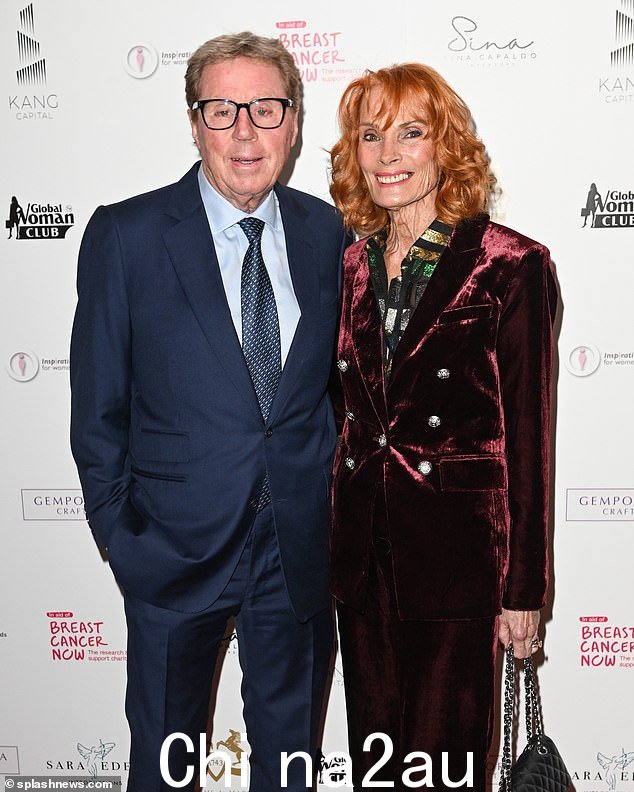 约会之夜! Harry Redknapp 和他的妻子 Sandra 在参加颁奖典礼时一如既往地被迷住了