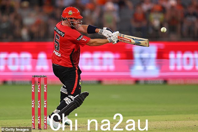 Aaron Finch 在 35 个球中打出了残酷的 76 分,而 Renegades 少了 10 分