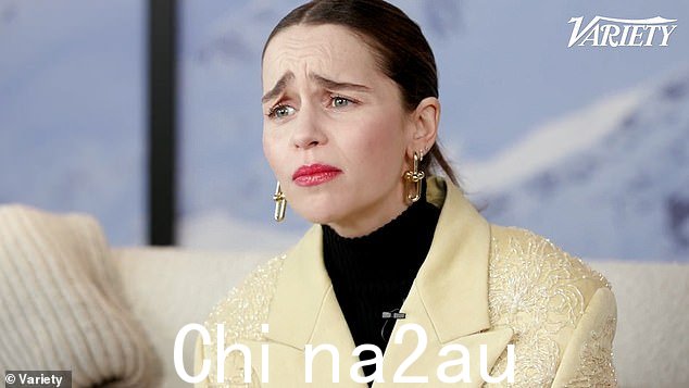 好笑:Emilia Clarke 的粉丝在看了最近的一次采访后滑稽地声称她拥有“好莱坞最勤奋的眉毛”