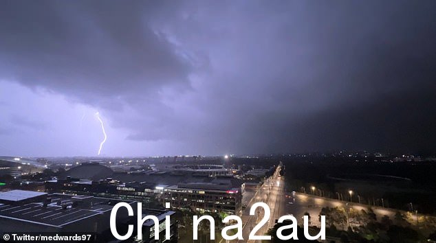 超过 6,000 名维多利亚人因降雨导致大面积停电而断电