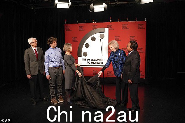 这是 76 年来世界末日时钟最接近午夜的时间