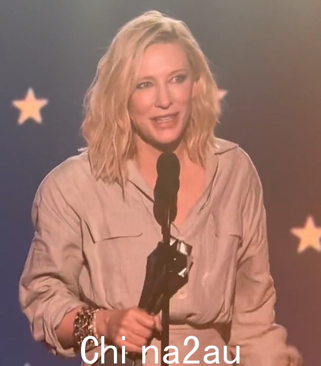 同样获得奥斯卡提名的凯特·布兰切特 (Cate Blanchett) 在评论家选择奖的最佳女演员获奖感言中对安德里亚 (Andrea) 的表演大喊大叫