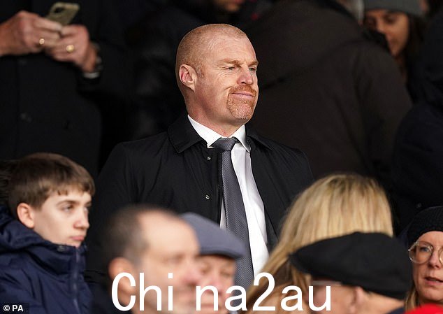 Sean Dyche 现在处于接受埃弗顿工作的有利位置,但想要一份长期合同