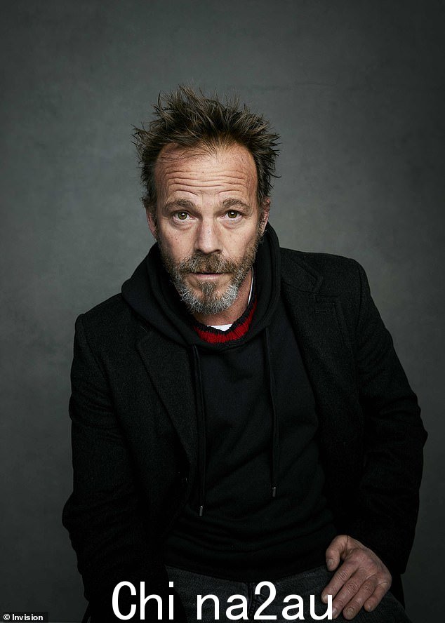 不为所动:Stephen Dorff 在表达他对新的“垃圾”超级英雄电影的看法时并没有退缩,包括即将上映的 Marvel 刀锋电影;图为 2023