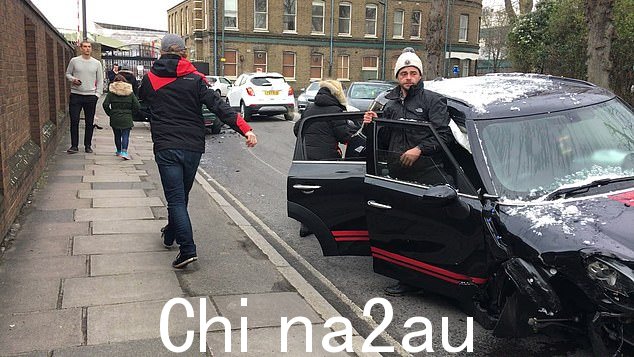 Ant McPartlin 在他撞上另外两辆车的酒后驾车事故后羞愧难当