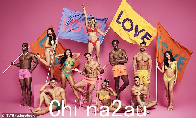 就像瘟疫一样:他告诉《无线电时报》,他宁愿冒着在色情节目中看到他的一个女孩的风险,也完全避免了这个系列(2022 年的夏季演员表)