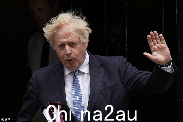 前首相的一位发言人说,夏普先生“从未向鲍里斯约翰逊提供任何财务建议”。据报道,这位前首相利用夏普先生的帮助获得了 80 万英镑的贷款