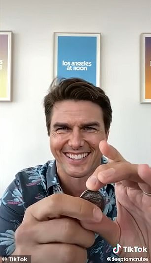 分享到帐户的一段视频显示,deepfake Cruise 身穿节日夏威夷衬衫跪在镜头前。他展示了一枚硬币,并立即让它消失了