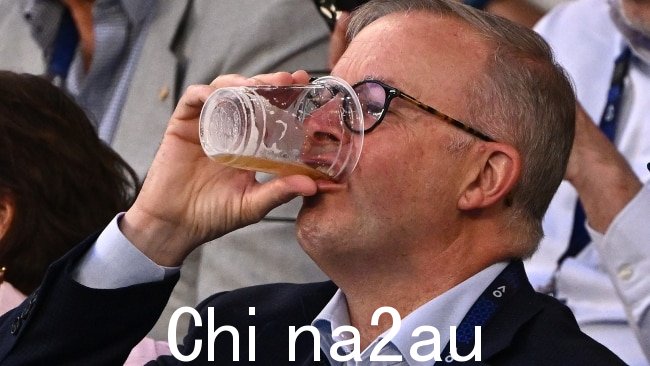 Albanese 先生在周五、周六和周日晚上参加了澳大利亚网球公开赛。图片:Quinn Rooney/Getty Images