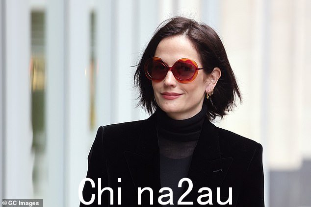 Eva Green 于 2023 年 1 月 31 日抵达英国伦敦的劳斯大厦