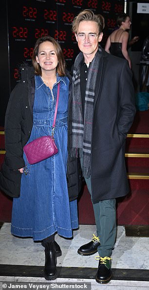 晚上休息:当它是已婚夫妇 Tom 和 Giovanna Fletcher 的约会之夜