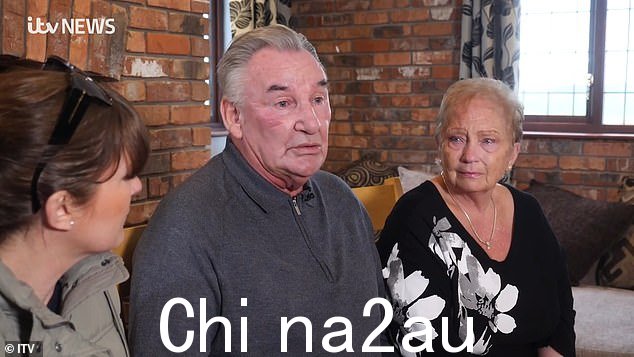 她的妹妹 Louise Cunningham、父亲 Ernest 和母亲 Dot 请求帮助寻找她