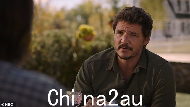乔尔:当被要求描述这个节目和他的角色时,帕斯卡补充说,'我扮演 J oel 米勒。每个人都过得很糟糕——这个星球的一天真的很糟糕。和真菌,冬虫夏草找到了一种进入人类 DNA 的方法,并在 24 小时内结束了这个星球,非常轻松,快乐的东西'