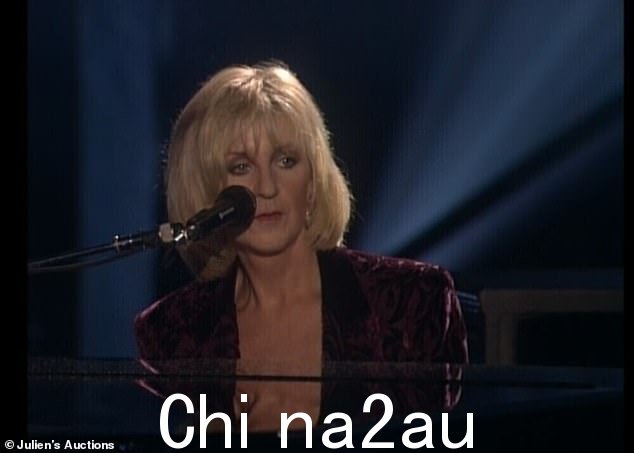 悼念:Sheryl Crow、Mick Fleetwood 和 Bonnie Raitt 将表演 Songbird 以纪念 Christine McVie