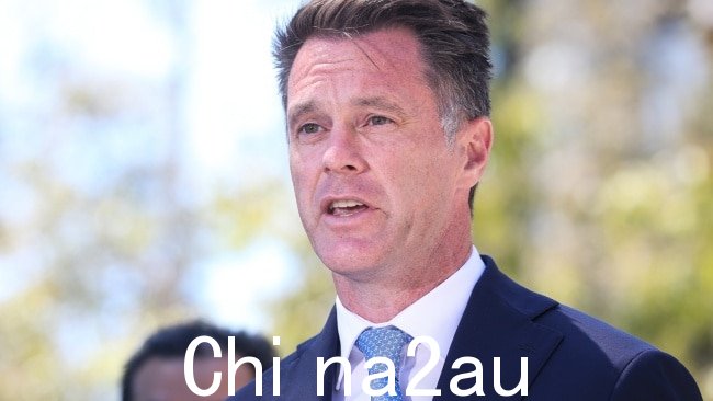 新南威尔士州工党领袖克里斯·明斯 (Chris Minns) 在一份报告发现丛林大火救济资金的分配受到干预后,已将这位前副总理转介给廉政公署。图片 NCA Newswire/ Gaye Gerard