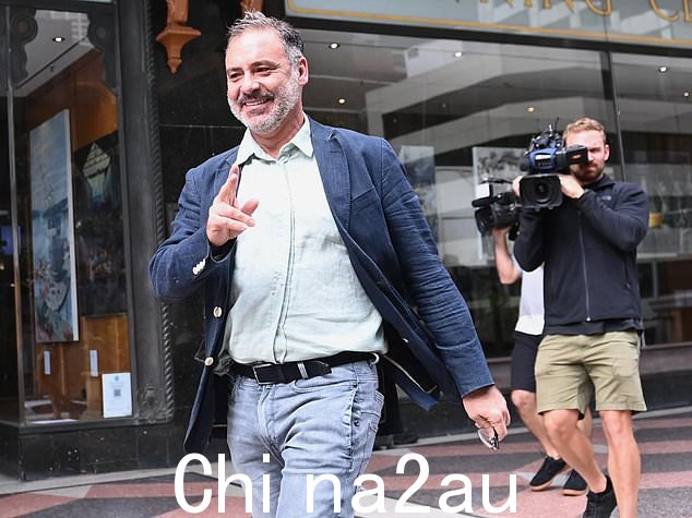 电视明星安德鲁奥基夫(如图)周一因家庭暴力指控在悉尼唐宁中心法院受审