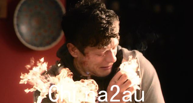 结论:温赖特决定将她的结局围绕汤米和凯瑟琳之间长达 15 分钟的厨房餐桌口水战展开,这让观众和汤米的死一样敬畏