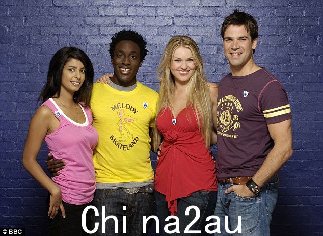 全国最受欢迎:Konnie Huq,左图为 2006 年与其他 Blue Peter 主持人 Andy Akinwolere、Zoe Salmon 和 Gethin Jones,位居最受欢迎主持人榜首
