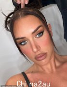 Stassie Karanikolaou 与 BFF Kylie Jenner 和男友 Jaden Hossler 分享新快照