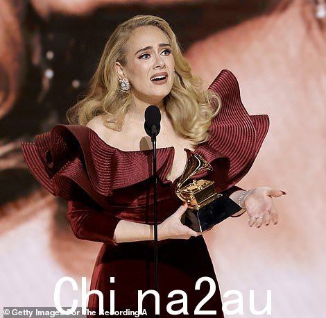应得的:这位 34 岁的热门歌手战胜了 Bad Bunny - Moscow Mule、Doja Cat - Woman、Harry Styles - As It Was、Lizzo - About Damn Time 和 Steve Lacy - Bad Habit