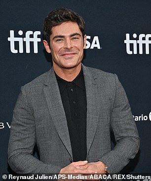 图:Zac Efron 2022 年 9 月 13 日在多伦多