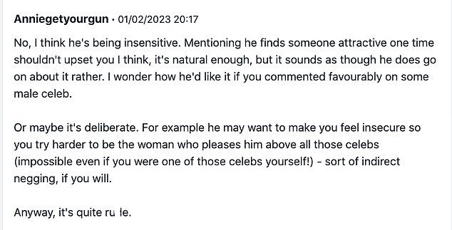 其他人认为这听起来像是他在“否定”妈妈ke her feel insecure and was playing games