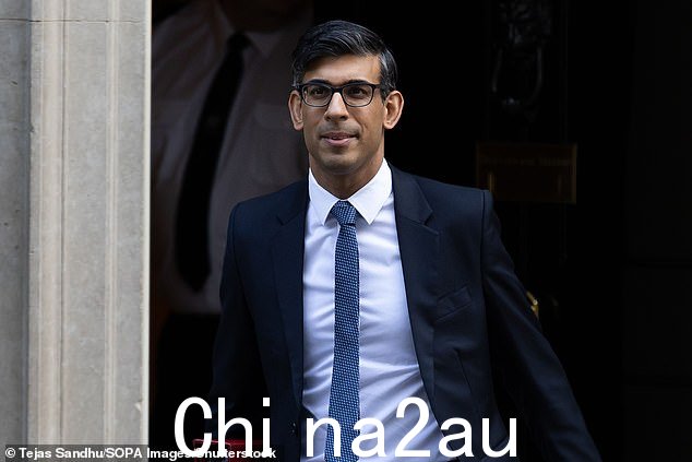 Rishi Sunak 对救援工作表示敬意,并补充说:'英国站起来准备尽我们所能提供帮助'