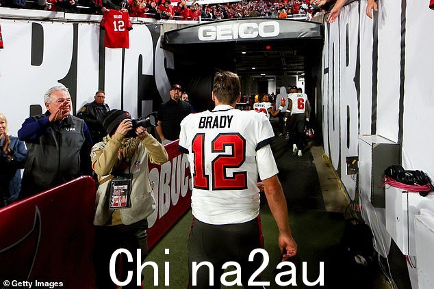 四分卫汤姆布拉迪宣布他将在 23 个赛季后从 NFL ‘永远’退役