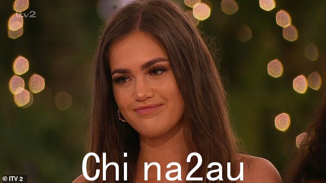 Sly dig: Dumped Love Island 明星 Anna-May Robey 警告说 Jessie Wynter 正在和 Will Young ‘玩游戏’
