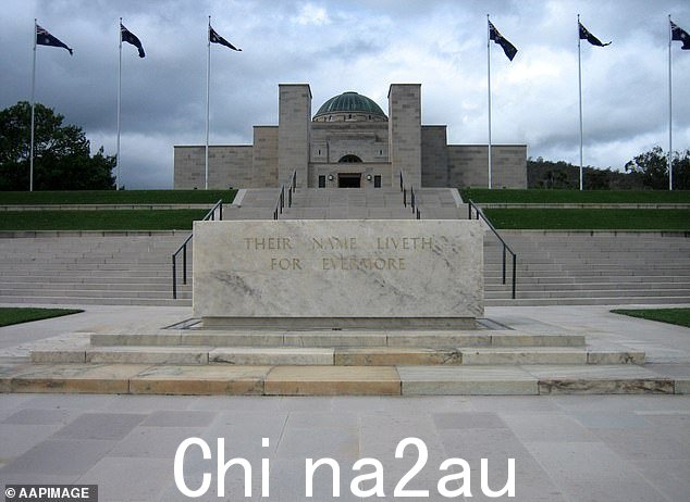 澳大利亚战争纪念馆（如图）正在拆除中国制造的监控摄像头，因为担心它们可能被用于间谍活动