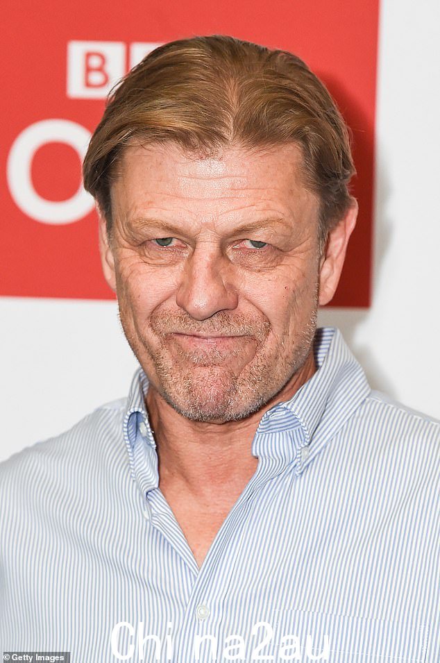 63 岁的肖恩·宾 (Sean Bean) 曾经说过他不会修饰自己的脸。他崎岖的外表为他赢得了许多硬汉角色