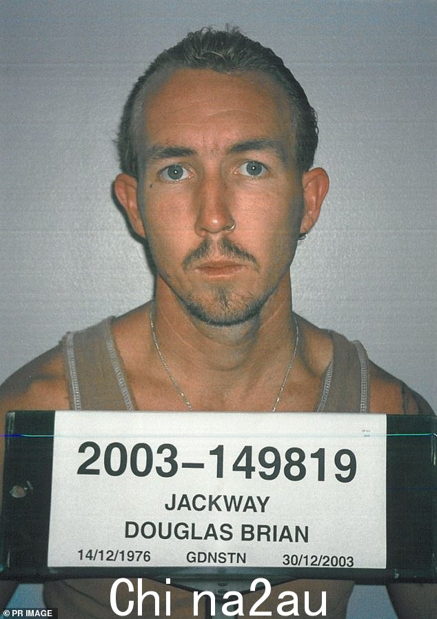 澳大利亚最令人发指的恋童癖者之一 Douglas Brian Jackway 在涉嫌将一名妇女偷偷带入一个臭名昭著的性犯罪者设施后再次入狱