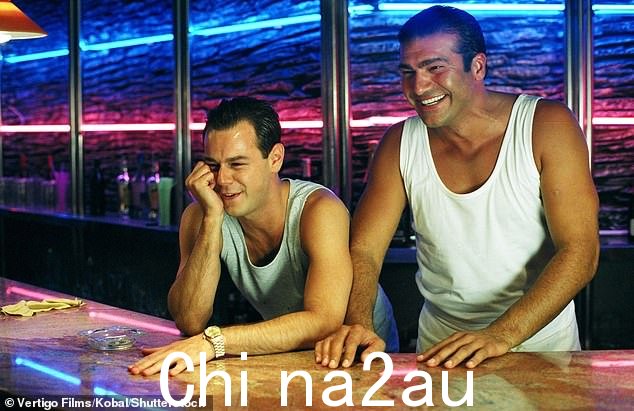 Danny Dyer 和他的朋友 Tamer Hassan 在 2005 年的电影 The Business