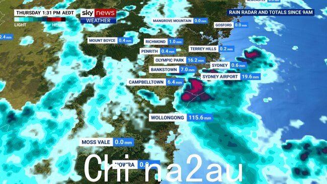 悉尼的雷达在周四下午倾盆大雨到达皇家国家公园公园（雷达上的粉红色）。图片：Sky News Australia