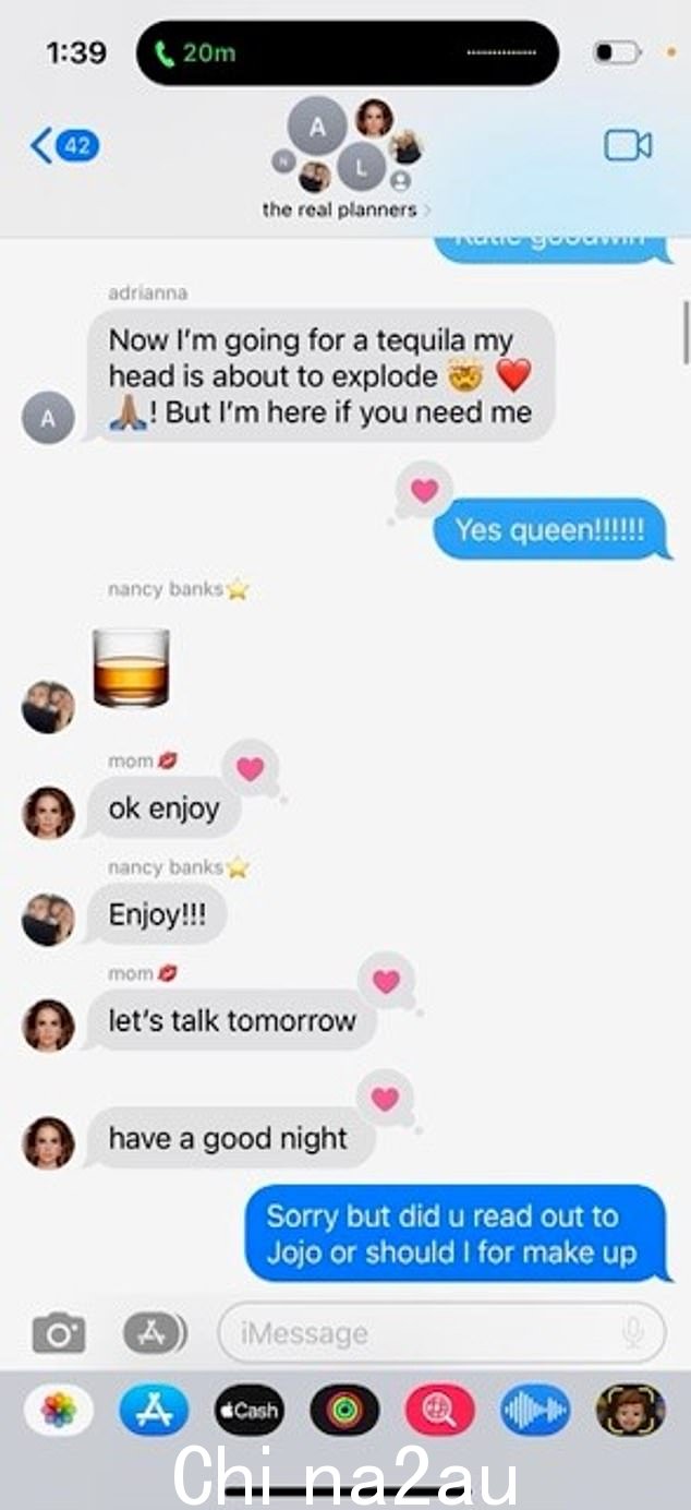 '是的女王':在关于刘易斯汉密尔顿的谈话前一周左右的一次单独谈话中,阿里安娜说她'在她的头爆炸之前去喝龙舌兰酒',尼古拉回答说:'是的女王!!!! '