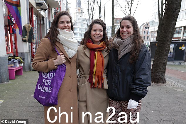 Sam、Marie 和 Ijk Van Hattum 姐妹说她们支持个人自由s 但当前的规则过于宽松