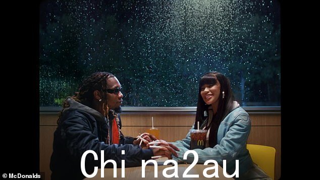 情侣:30 岁的说唱歌手(真名 Belcalis Marlenis Almánzar)和她 31 岁的丈夫(真名 Kiari Kendrell Cephus)和认识的情侣一起出现在麦当劳的超级碗广告中他们伙伴的麦当劳订单
