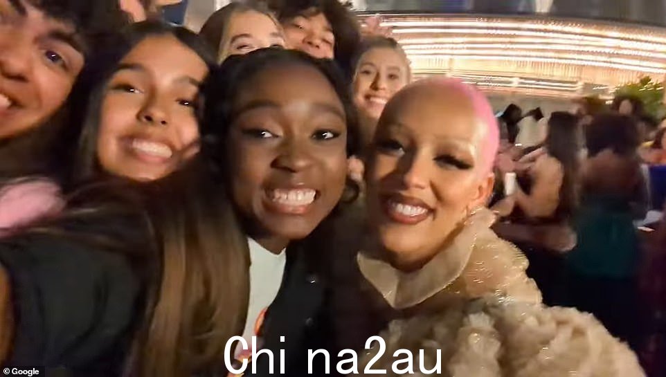 Skills: Doja highlighted a Google Pixel feature called 'unblur' which improved the clarity of a blurry selfie she took with a fan