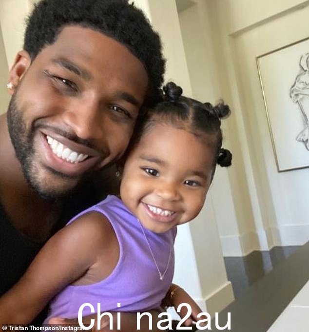 例如:Tristan 和 Khloe 在 2018 年 4 月迎来了婴儿 True。在 True 出生前不到 48 小时,DailyMail.com 独家爆料特里斯坦涉嫌与纽约市脱衣舞俱乐部调酒师 Lani Blair 发生关系