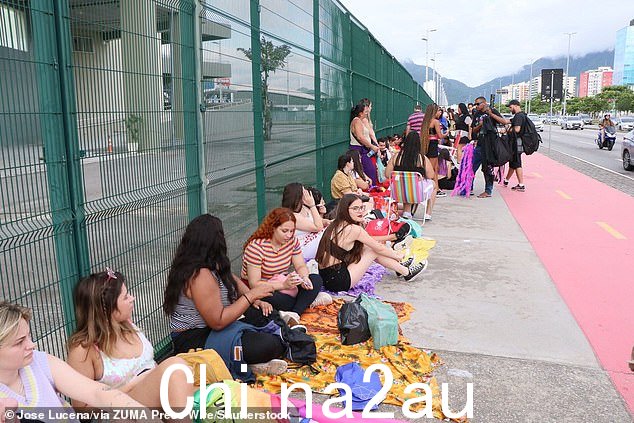 HBF 公园运营商,Venues West,几天前预计一些球迷会在场馆外扎营,但一位发言人表示这样做存在安全隐患