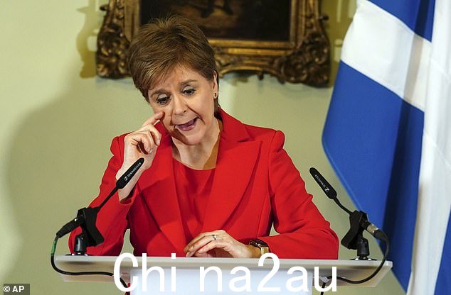 Nicola Sturgeon 昨天拒绝透露她是否在调查她所在政党的财务状况时接受了警方的讯问