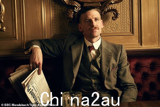 别惹 Peaky Blinders!BBC 的热门节目让伯明翰名声大噪——据说现在旅游主管们热衷于从中获利(图为 Paul Anderson as Arthur Shelby)