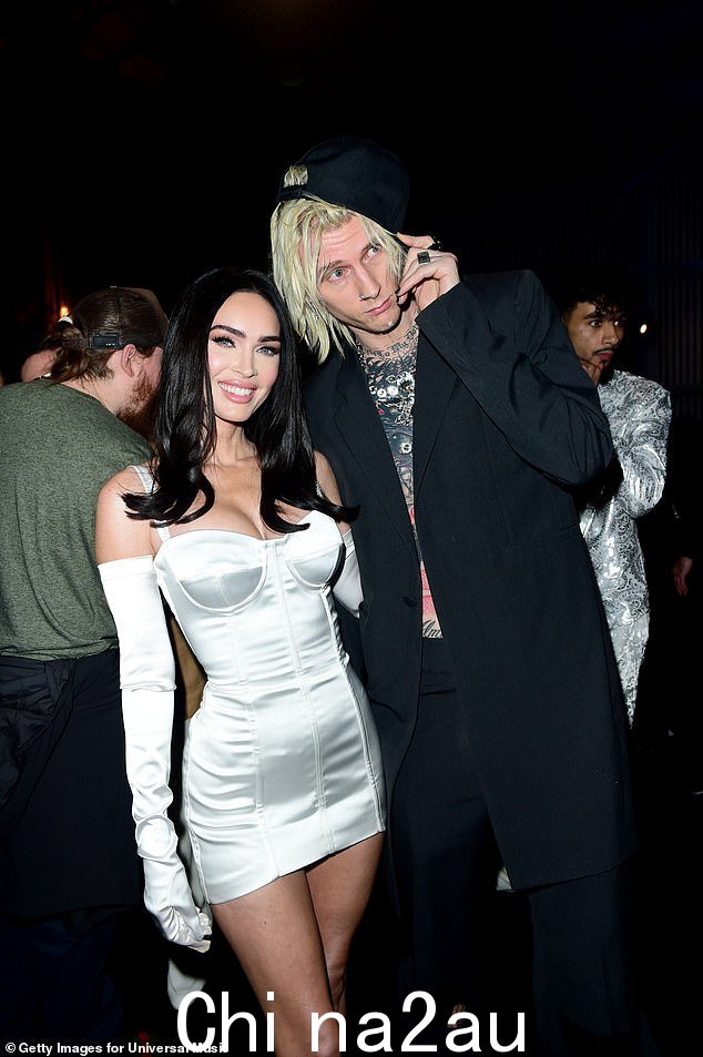 On the rocks:围绕梅根和 MGK 的分裂谣言在周末开始,此前这位女演员分享了一篇关于“不诚实”的神秘帖子,并着手删除摇滚歌手的所有痕迹来自她的 Instagram; seen on February 5