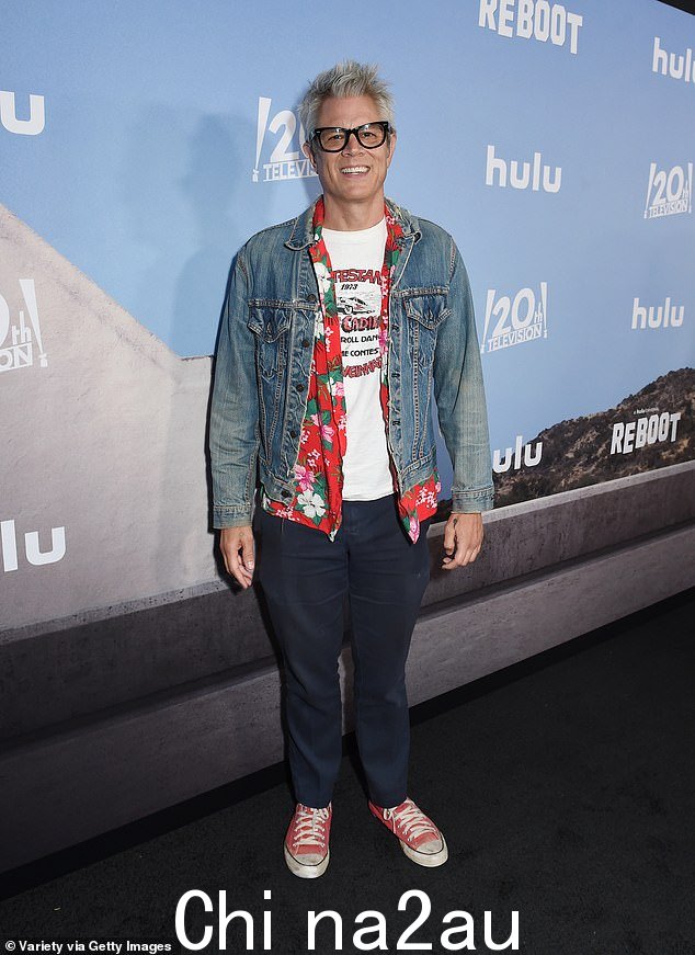 大声疾呼:在 Hulu 出人意料地取消了他们的热门情景喜剧 Reboot 几周后,系列明星约翰尼·诺克斯维尔 (Johnny Knoxville) 大声疾呼