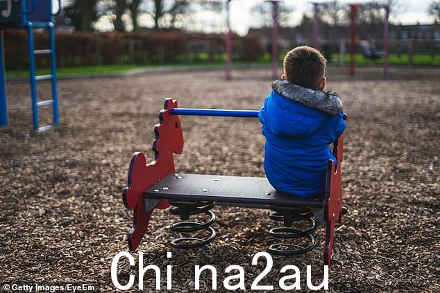 米歇尔问一个 11 岁的孩子这个问题感觉很奇怪。她和雅各布说,临床医生热衷于承诺让雅各布“快乐”的结果( stock image)