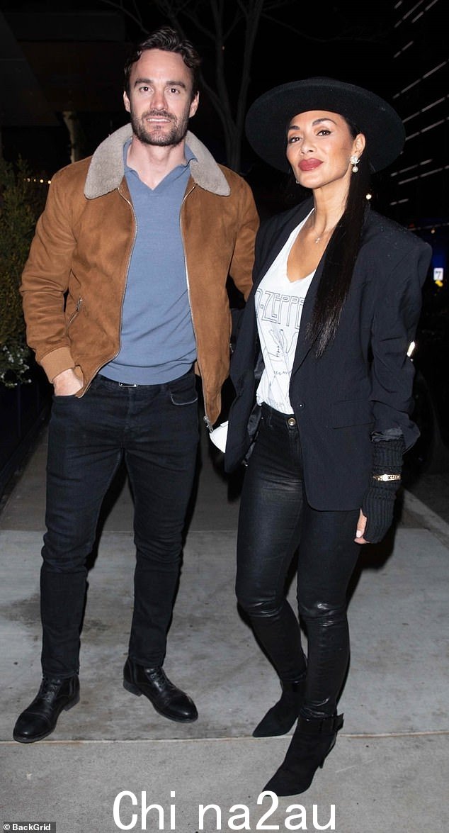 幸运的爱情:Nicole Scherzinger 和男友 Thom Evans 周五晚上在洛杉矶的 Hudson House 享受约会之夜后,坚决平息了任何分手的谣言