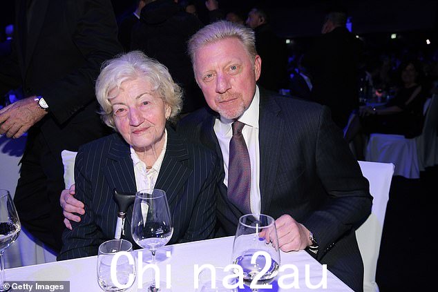 支持:这位 55 岁的前网球明星在被判隐藏 250 万英镑( 310 万美元)的资产和贷款以避免偿还债务